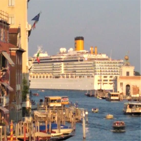 The last cruise ship in Venice